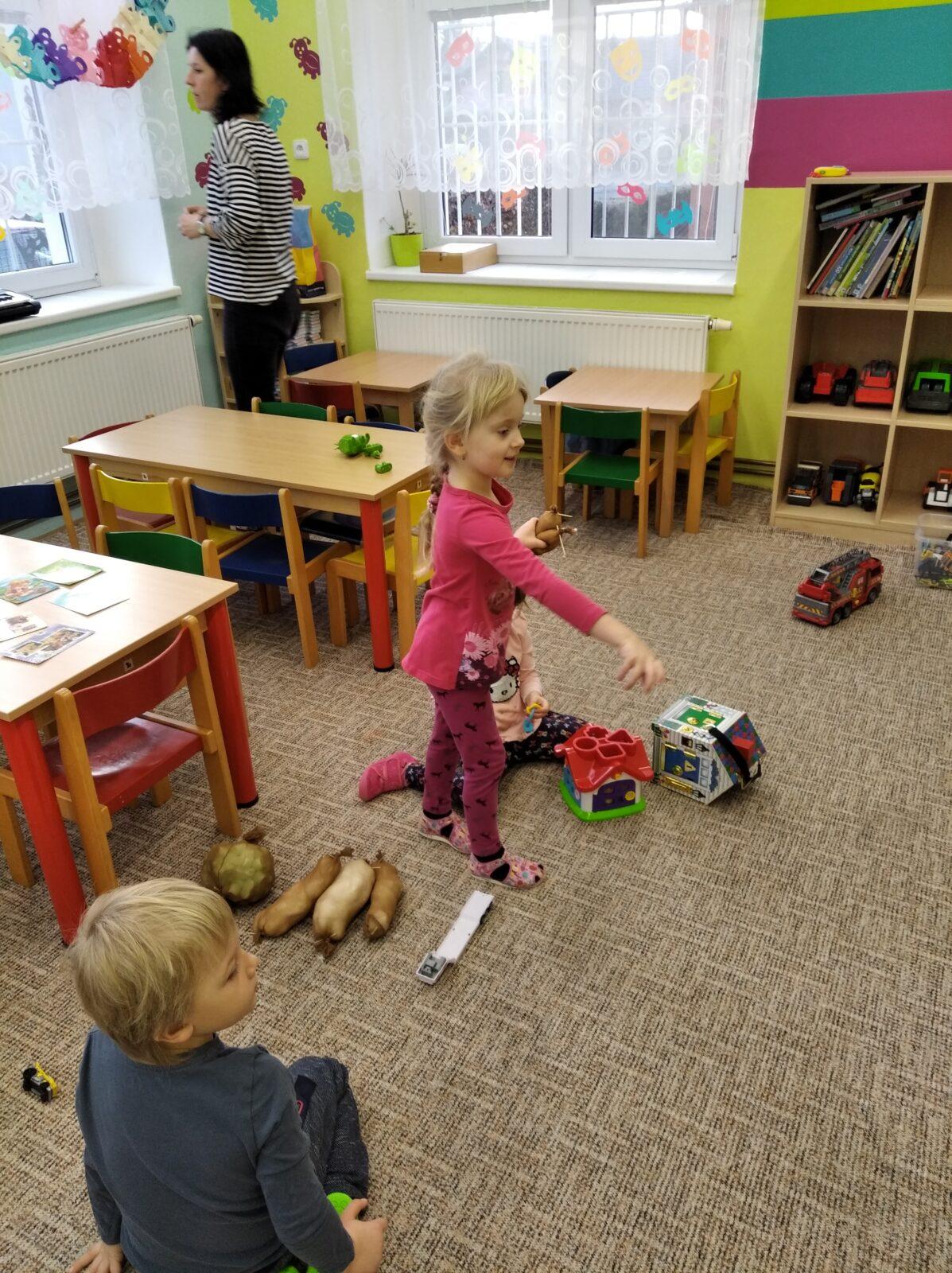 broučci: masopust-karneval - 45