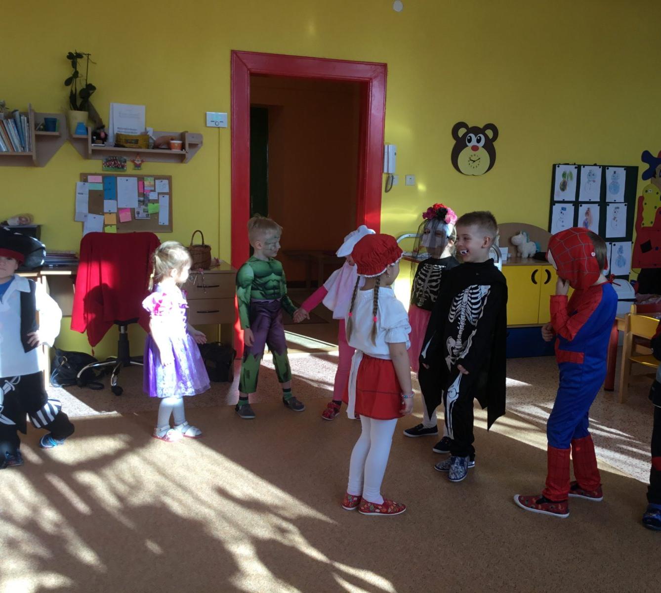 Karnevalové dopoledne v MŠ - 37