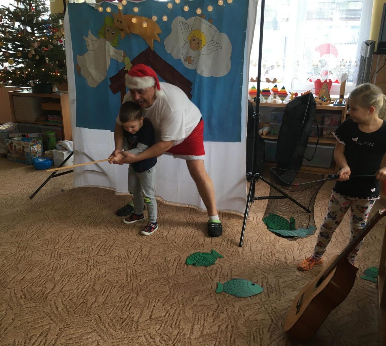 Divadlo - JAK SI JEŽÍŠEK UŽIL ČESKÉ VÁNOCE - 27