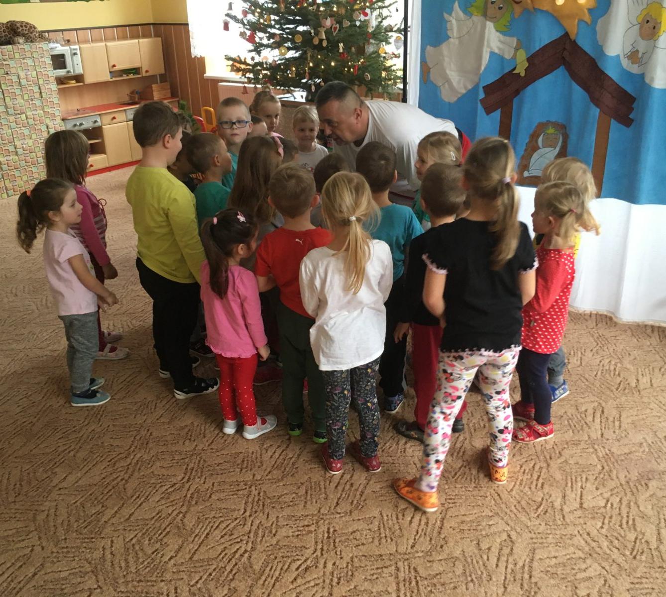 Divadlo - JAK SI JEŽÍŠEK UŽIL ČESKÉ VÁNOCE - 37