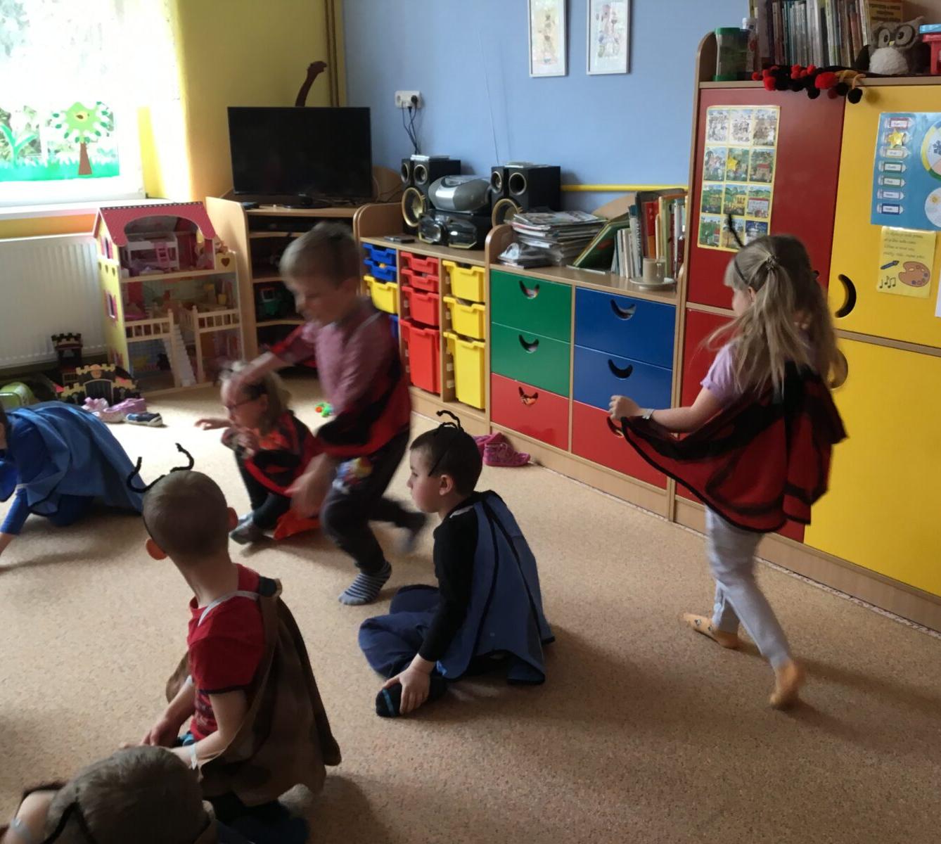 PROJEKTOVÝ DEN: ,,MOTÝLCI" - 32