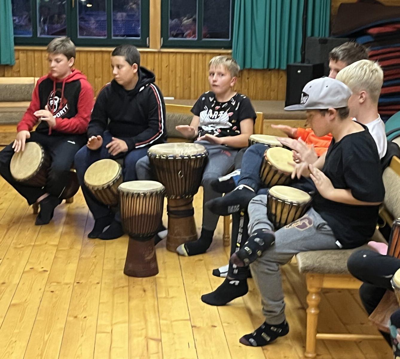 Adaptační pobyt šesťáků- den první - 16