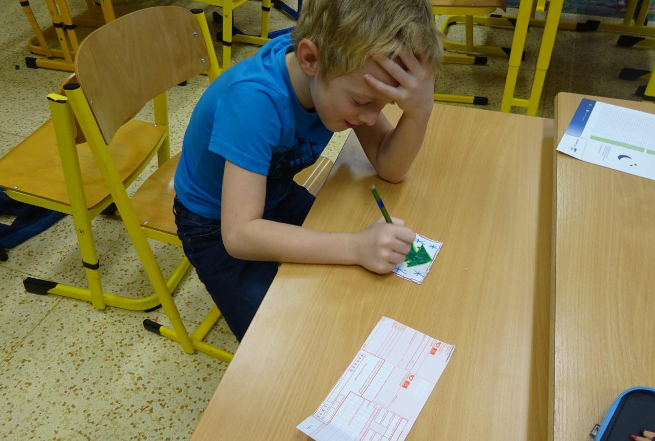 Listopad-Svátek Pohlednic a poštovní známky - 11