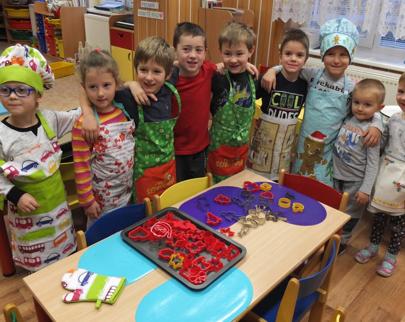 Pečení perníčků 27.11.2018 - 2