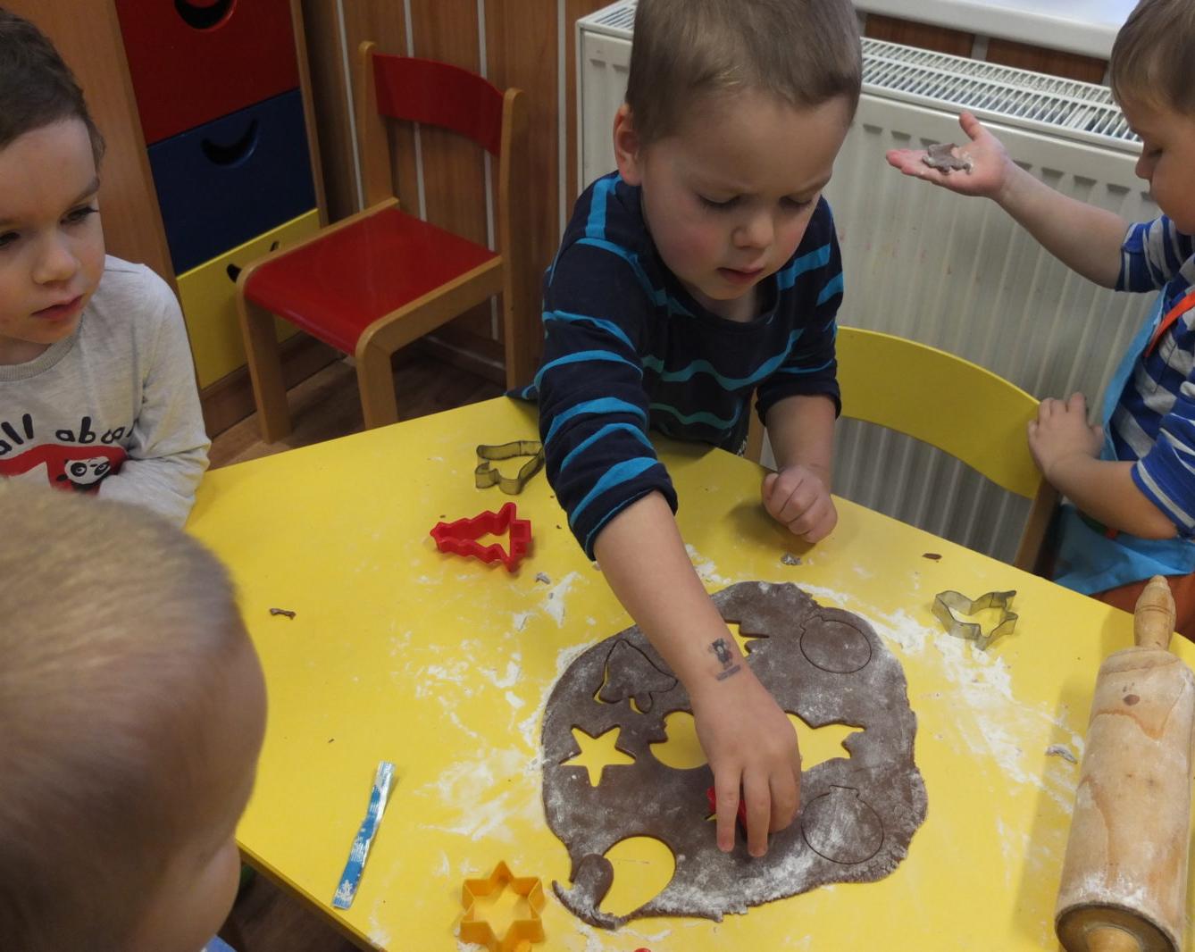 Pečení perníčků 27.11.2018 - 32