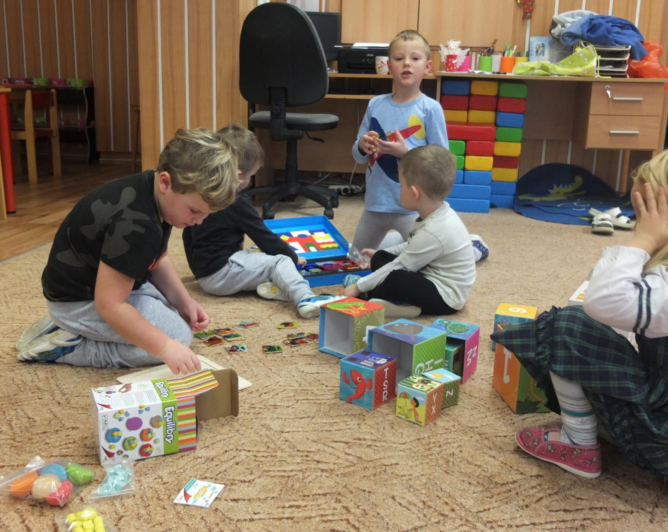 Vánoční nadílka pod stromečkem 2018 - 17