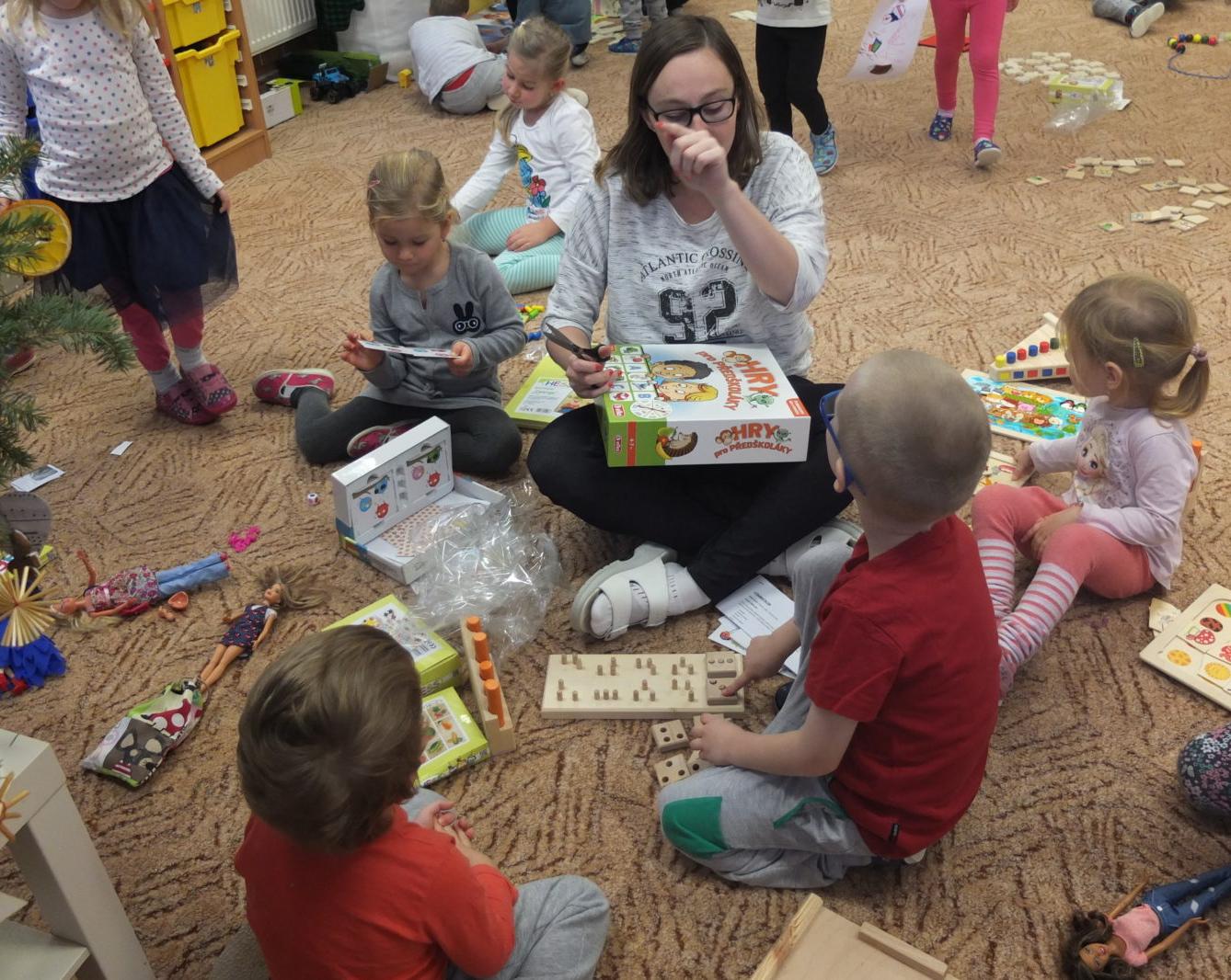 Vánoční nadílka pod stromečkem 2018 - 24