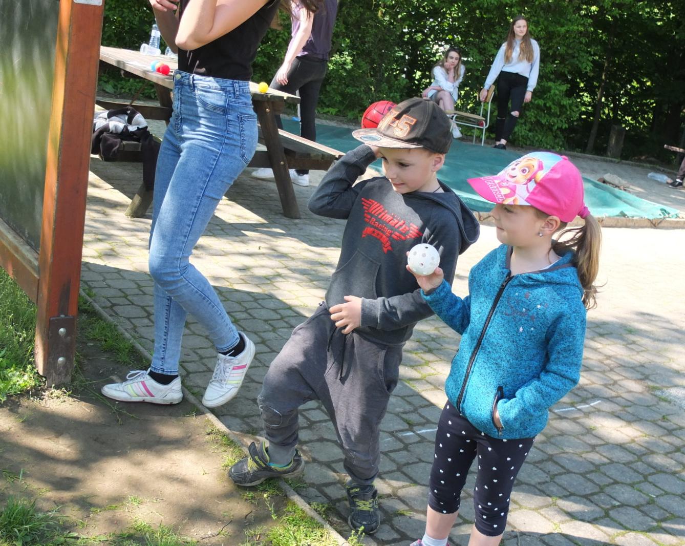 Hry s deváťáky - 5