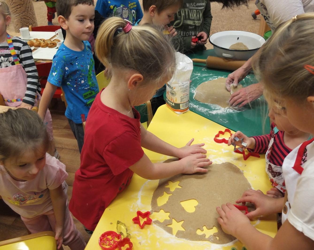 Pečení perníčků - 15