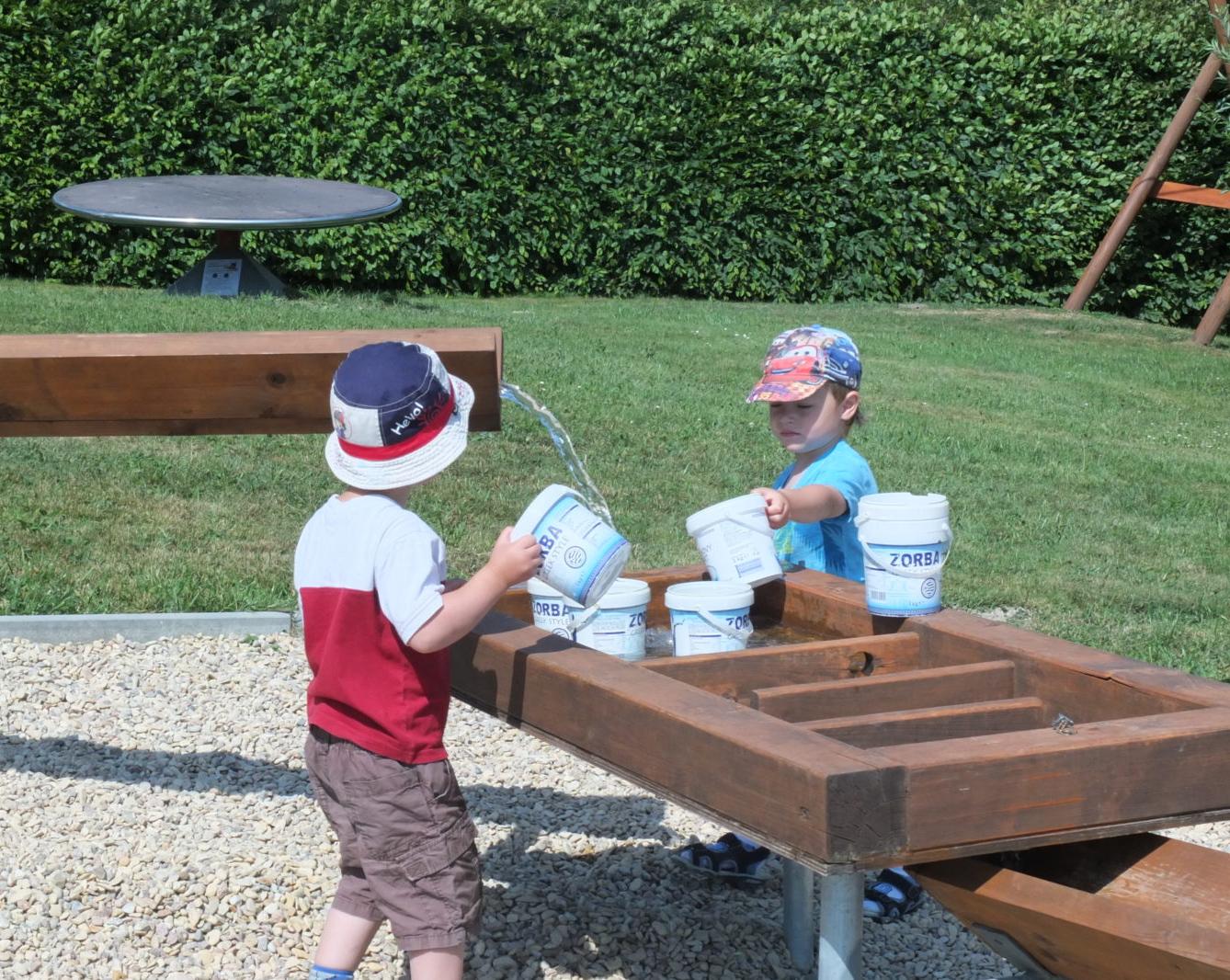 Den dětí v Pinguin parku - 32