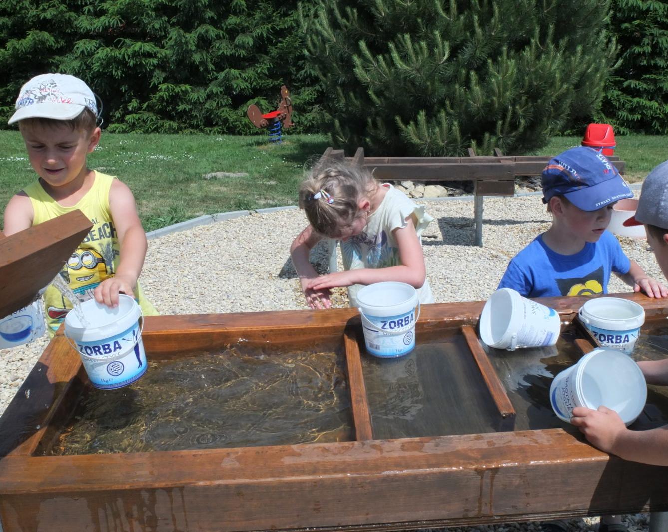 Den dětí v Pinguin parku - 78