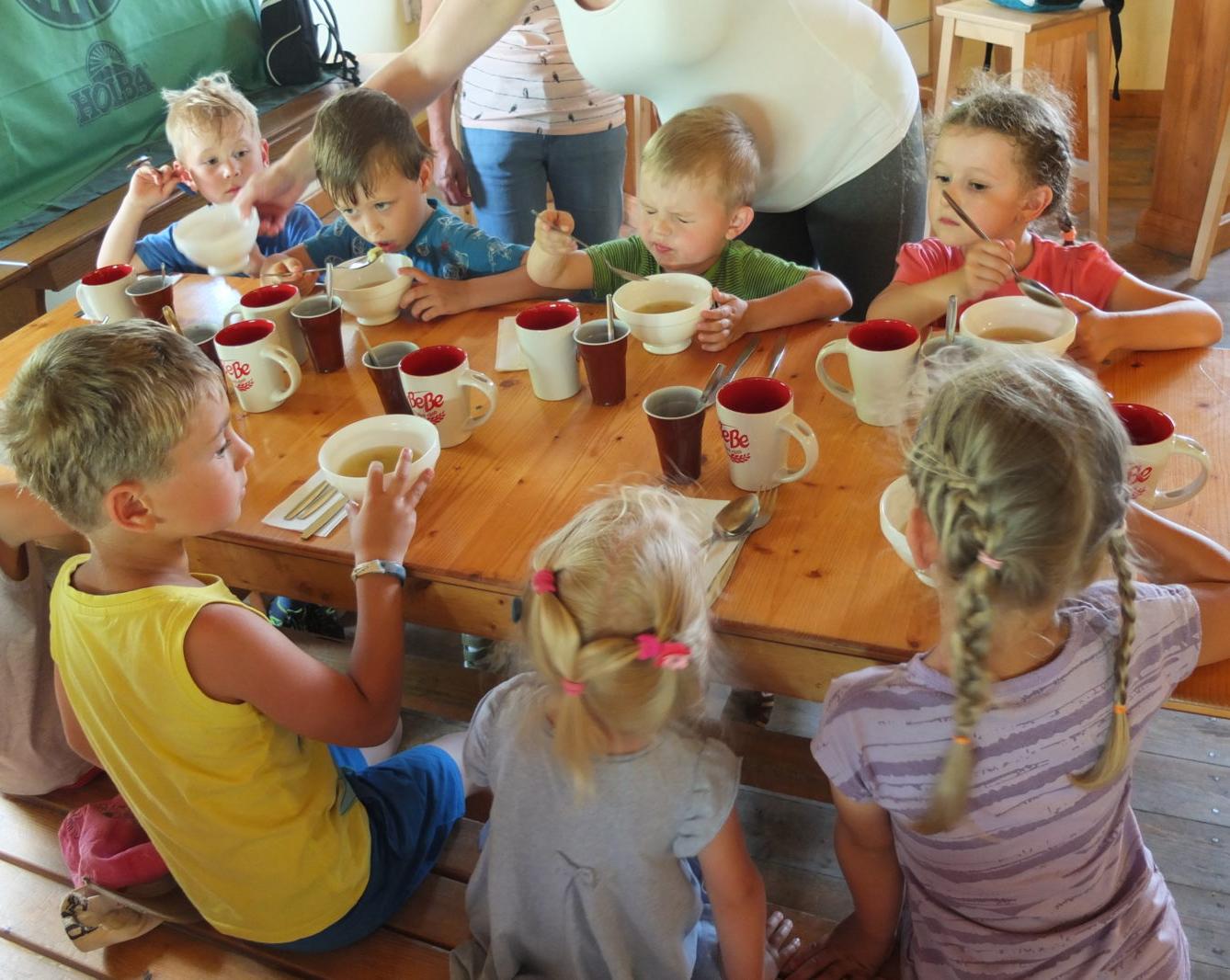 Den dětí v Pinguin parku - 100