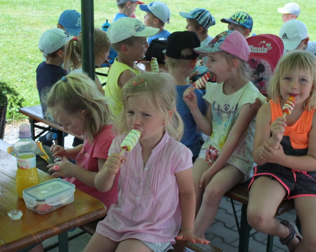 Den dětí v Pinguin parku - 112