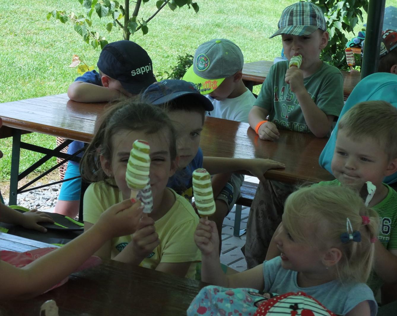 Den dětí v Pinguin parku - 116