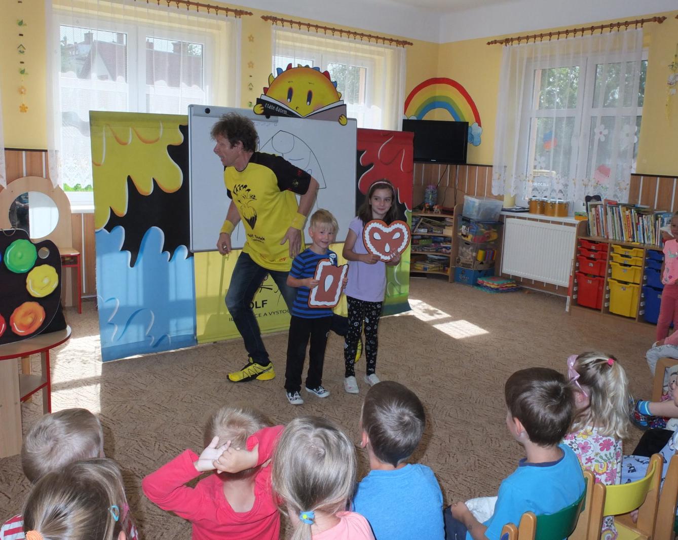 Ilustrátor Adolf Dudek v naší MŠ a loučení s předškoláky - 23