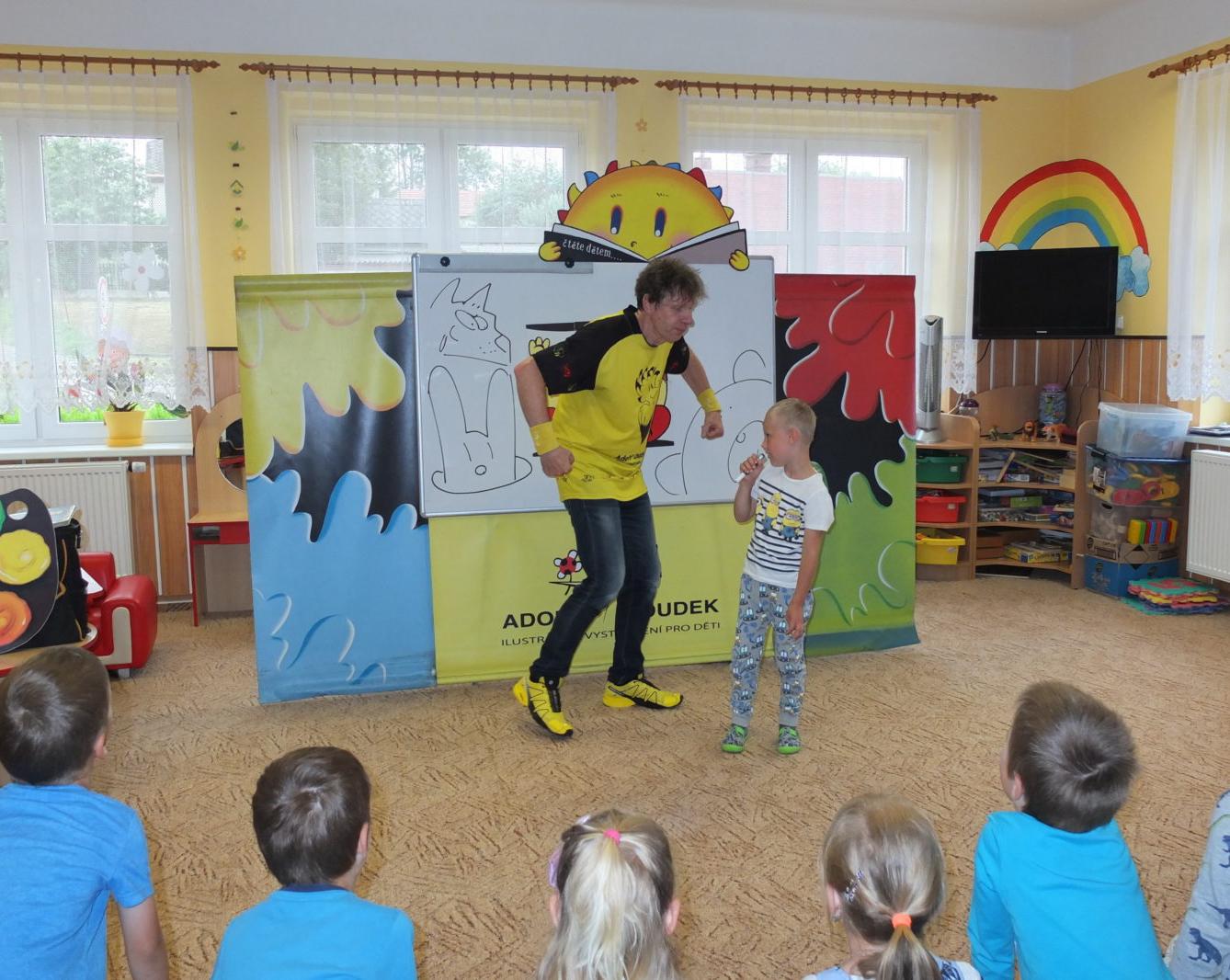 Ilustrátor Adolf Dudek v naší MŠ a loučení s předškoláky - 30