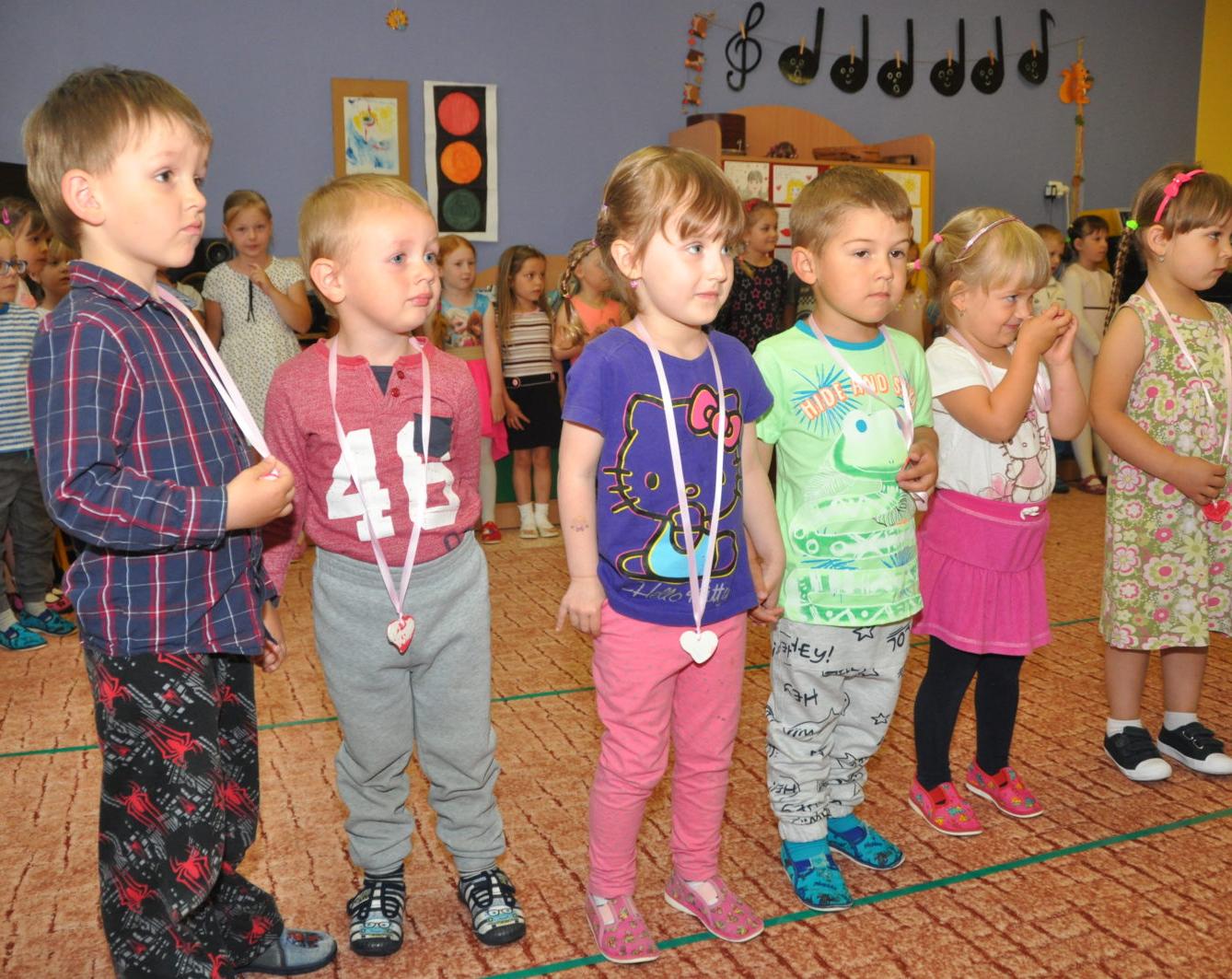 Besídka "Den maminek" - 11