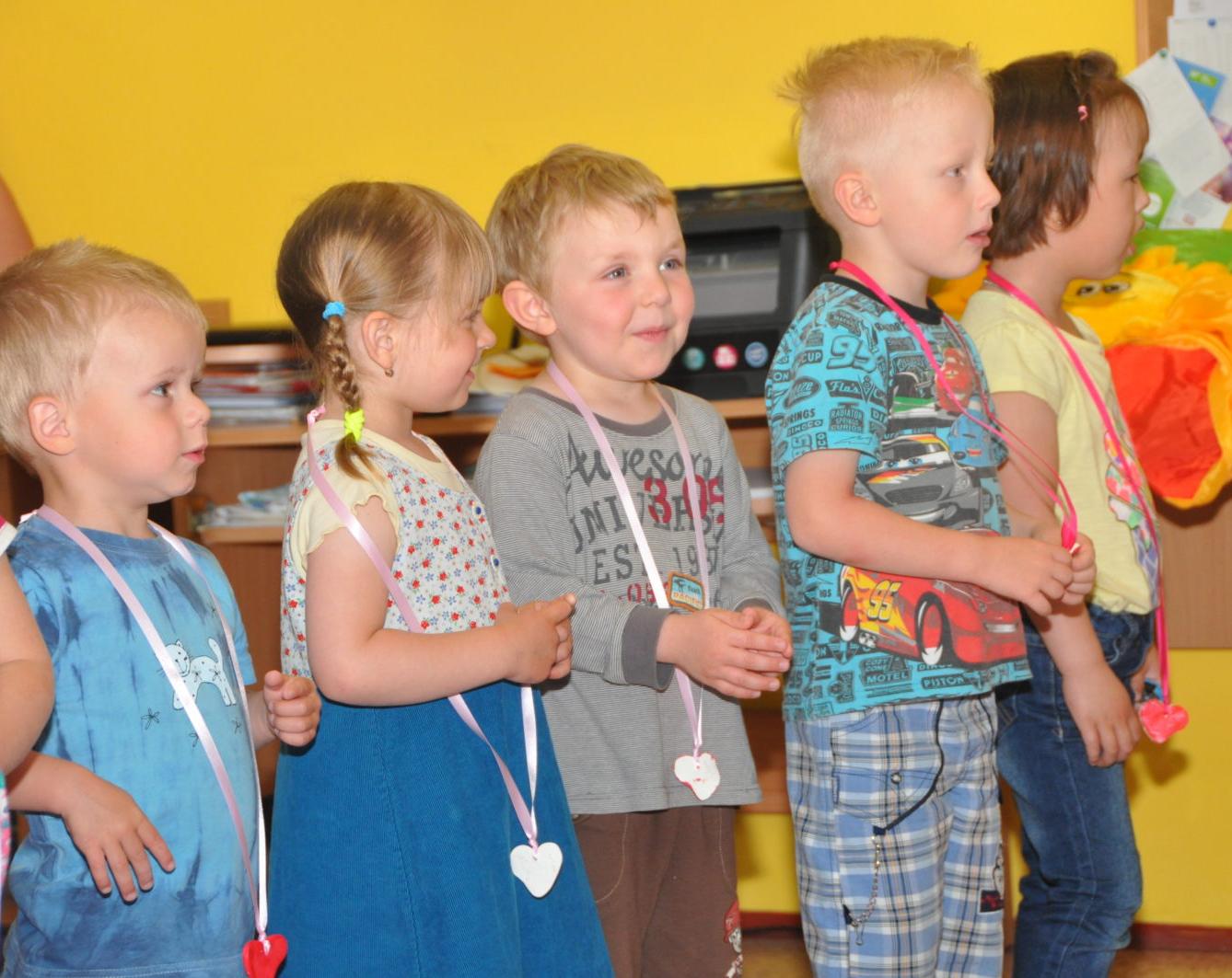 Besídka "Den maminek" - 16