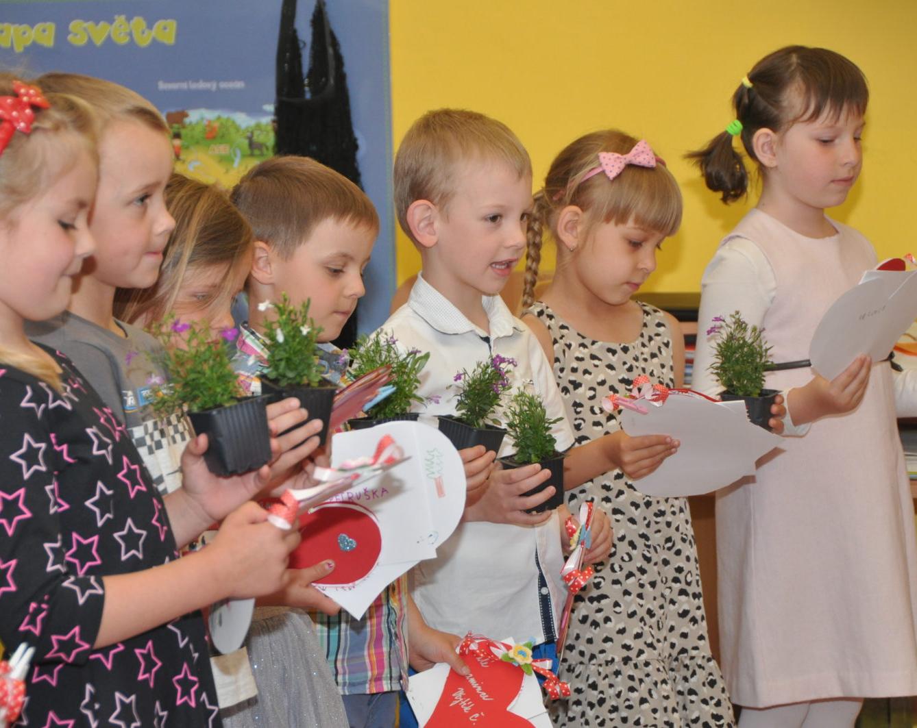 Besídka "Den maminek" - 40