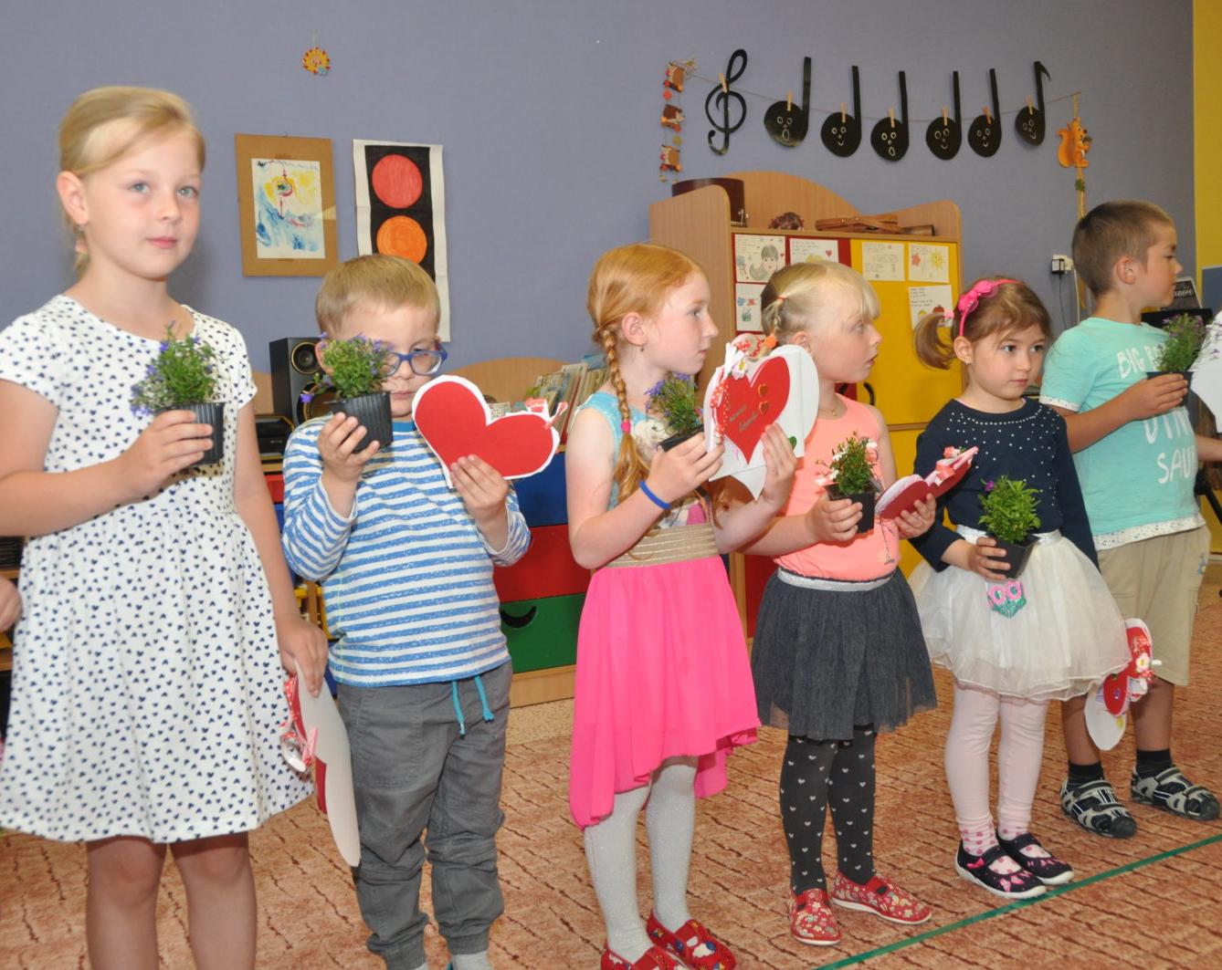 Besídka "Den maminek" - 42