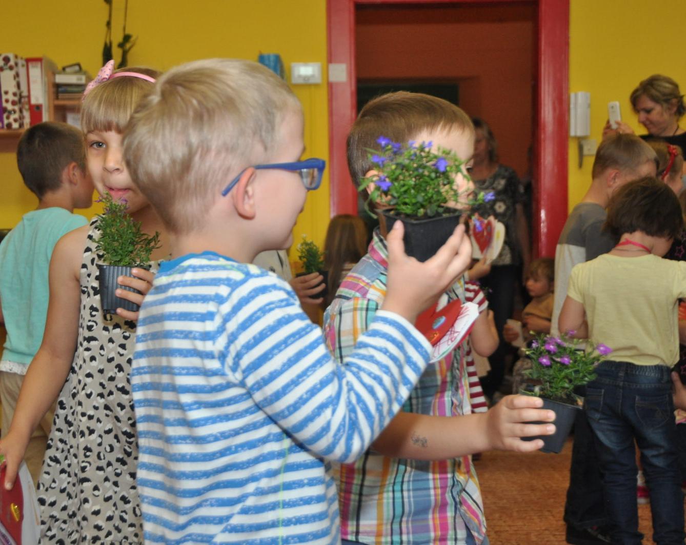 Besídka "Den maminek" - 49