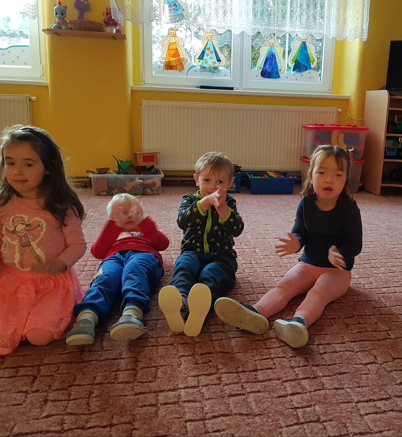 Brouči a Klokánci slaví: Stelinka a Jeníček, narozeniny - 10