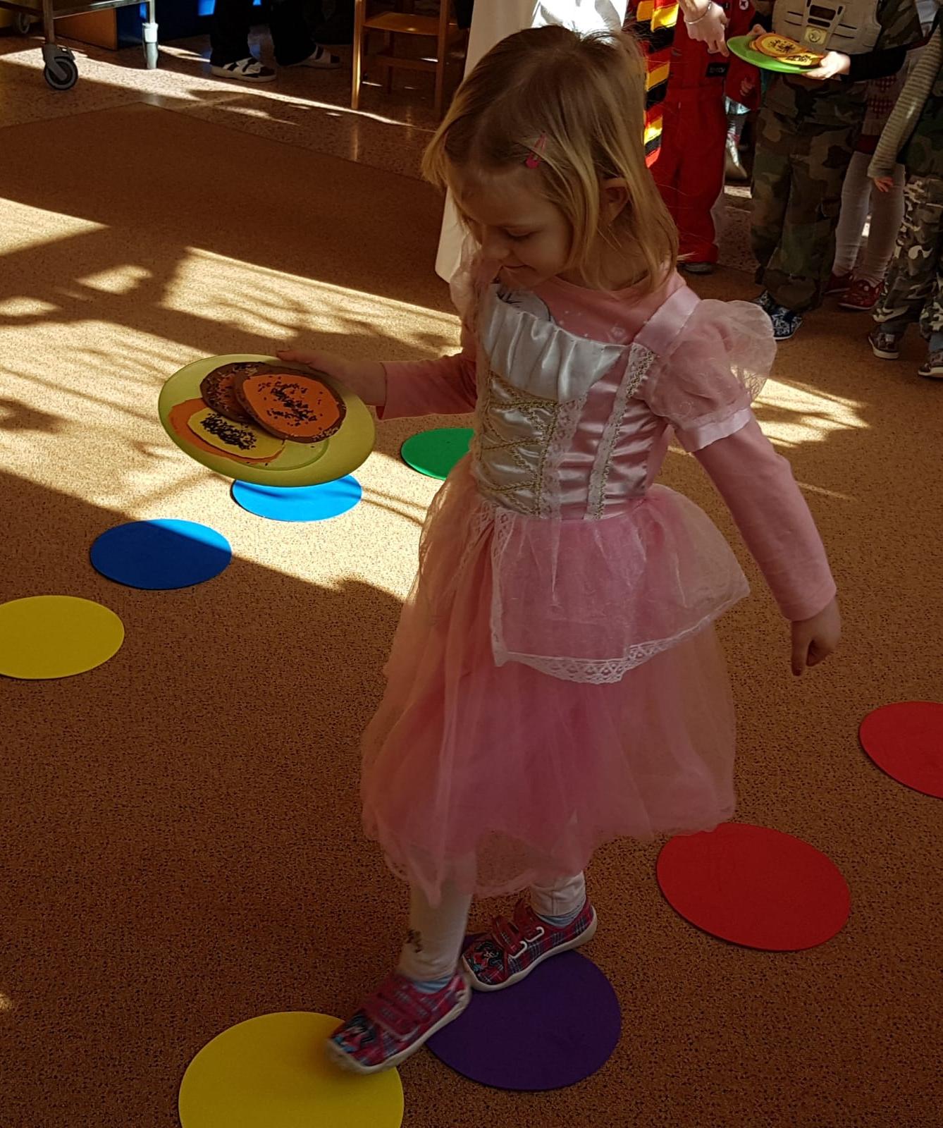 Karnevalové dopoledne v MŠ - 73