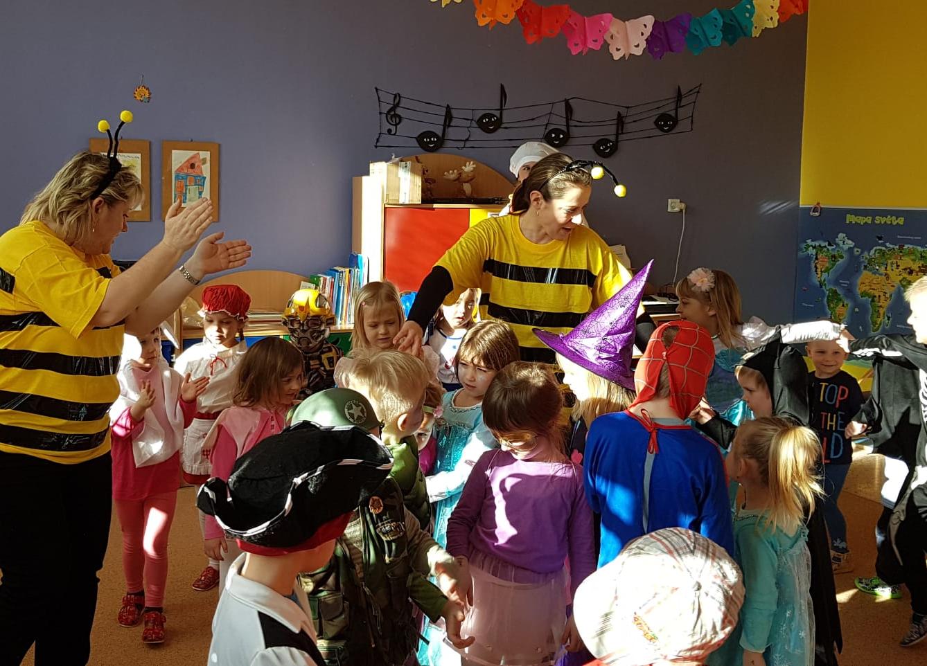 Karnevalové dopoledne v MŠ - 80