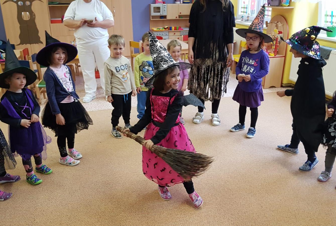 ČARODĚJNICKÉ DOPOLEDNE I. - 16