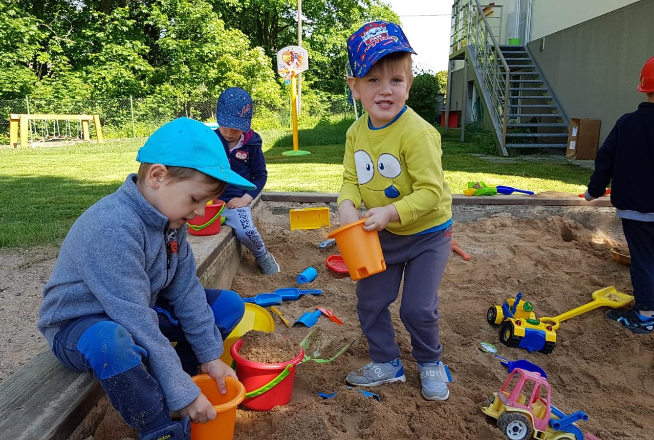 Užíváme zahrady - 12