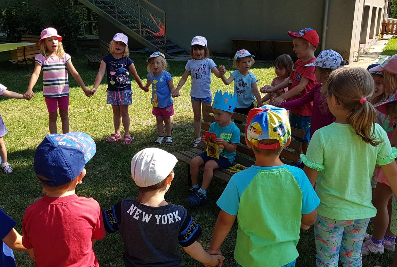 Vzpomínka na léto: Mareček V. měl narozeniny - 12