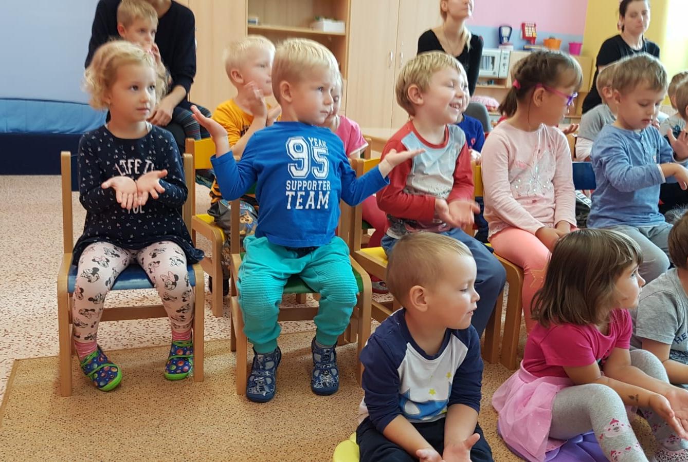 Divadýlko v MŠ: "Jak Jeníček zlobil" - 10