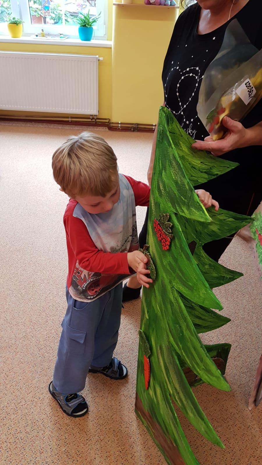 Divadýlko v MŠ: "Jak Jeníček zlobil" - 15