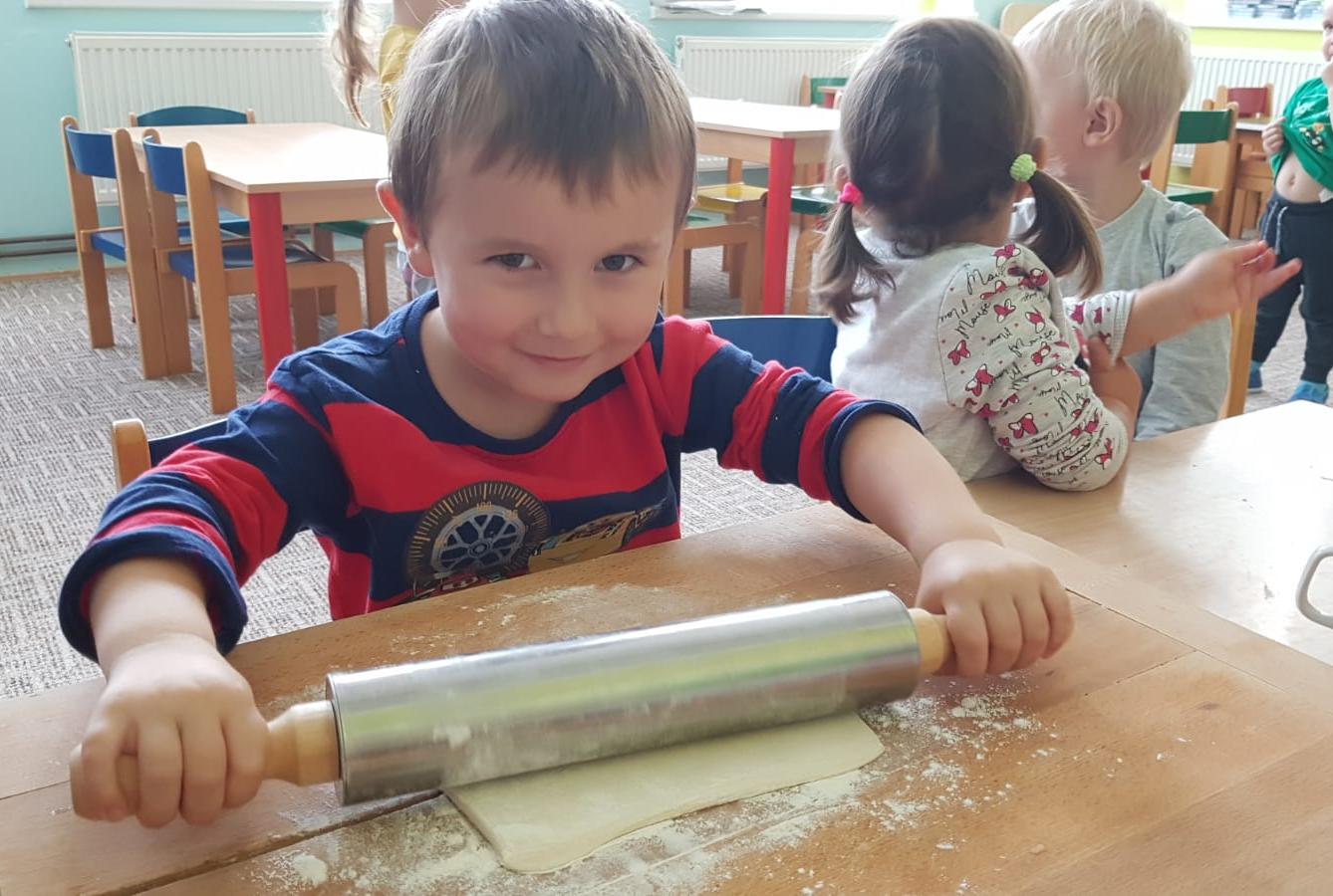 Broučci: "štrůdlíčkování" - 23