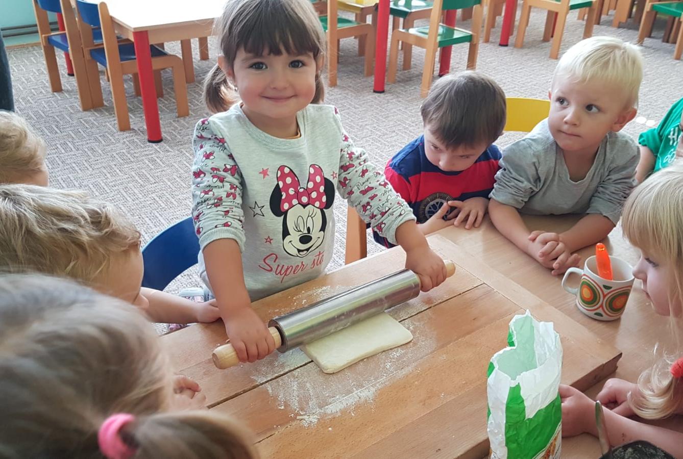 Broučci: "štrůdlíčkování" - 25