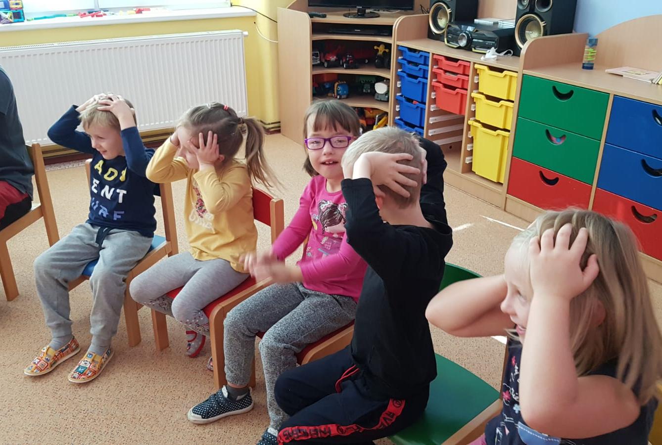 "Když hračky stůňou" - 30