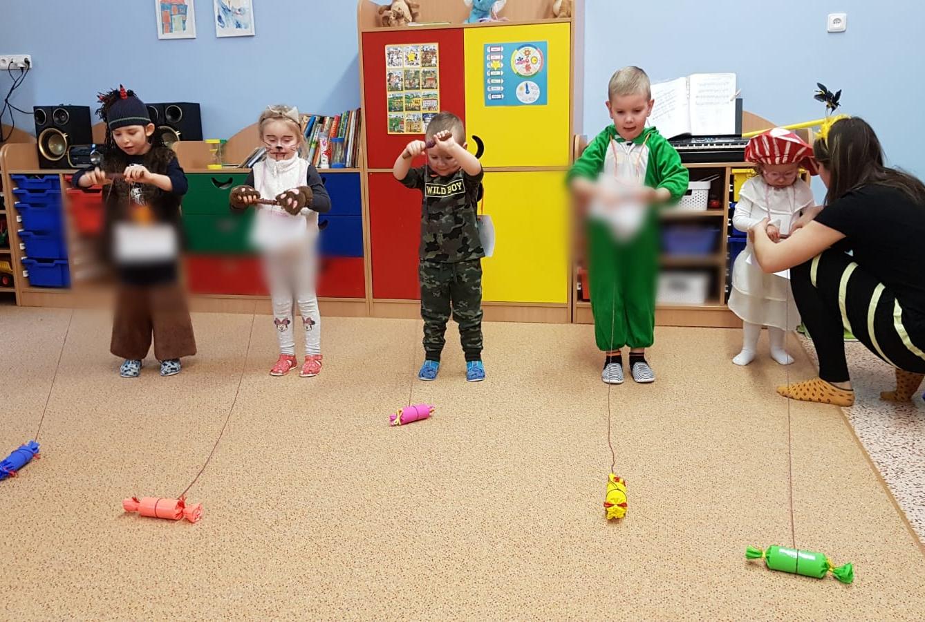 KARNEVALOVÉ DOPOLEDNE v MŠ - 14