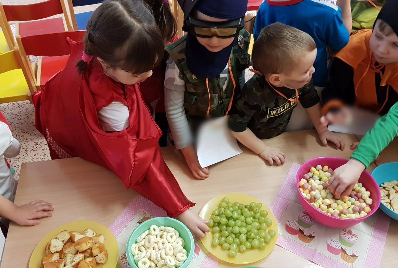 KARNEVALOVÉ DOPOLEDNE v MŠ - 20