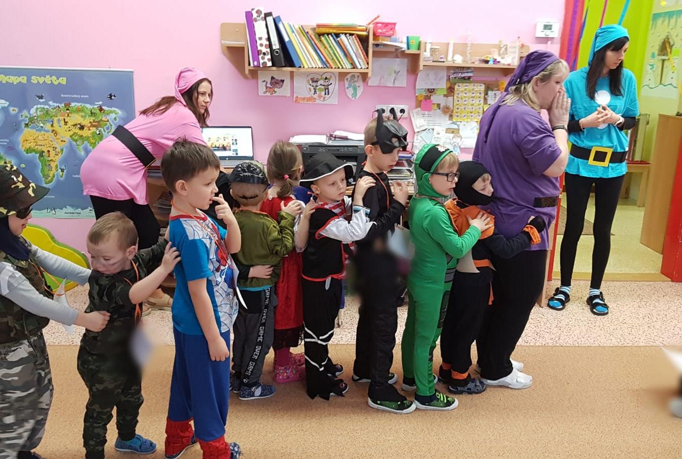 KARNEVALOVÉ DOPOLEDNE v MŠ - 33