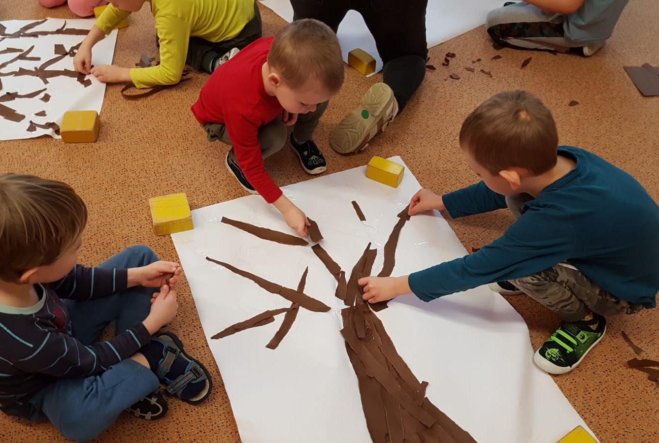 Vzpomínáme na školku: "Rozkvetlé jaro u Klokánků" - 12