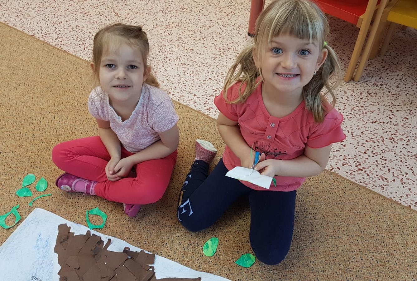 Vzpomínáme na školku: "Rozkvetlé jaro u Klokánků" - 17