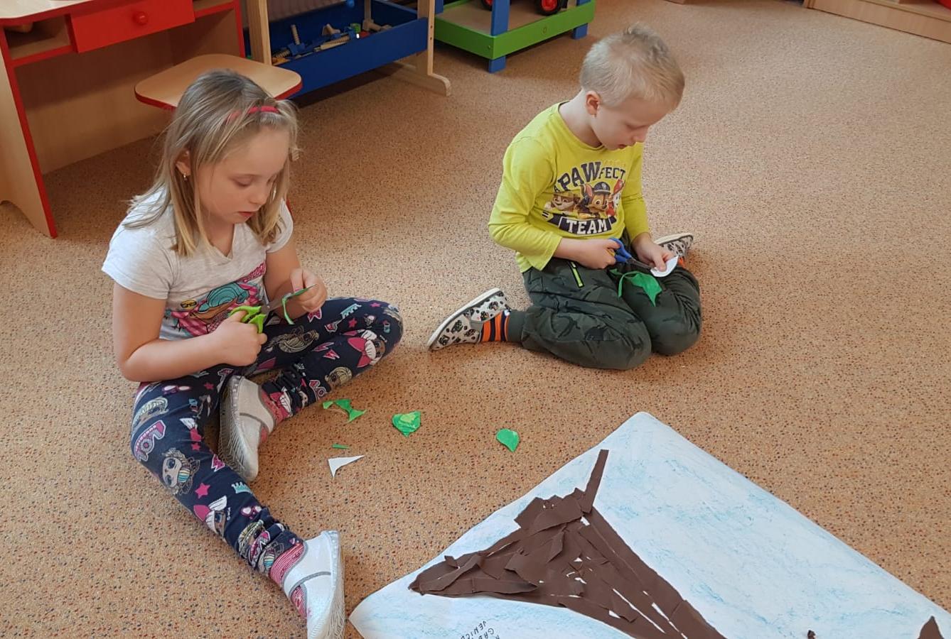 Vzpomínáme na školku: "Rozkvetlé jaro u Klokánků" - 18