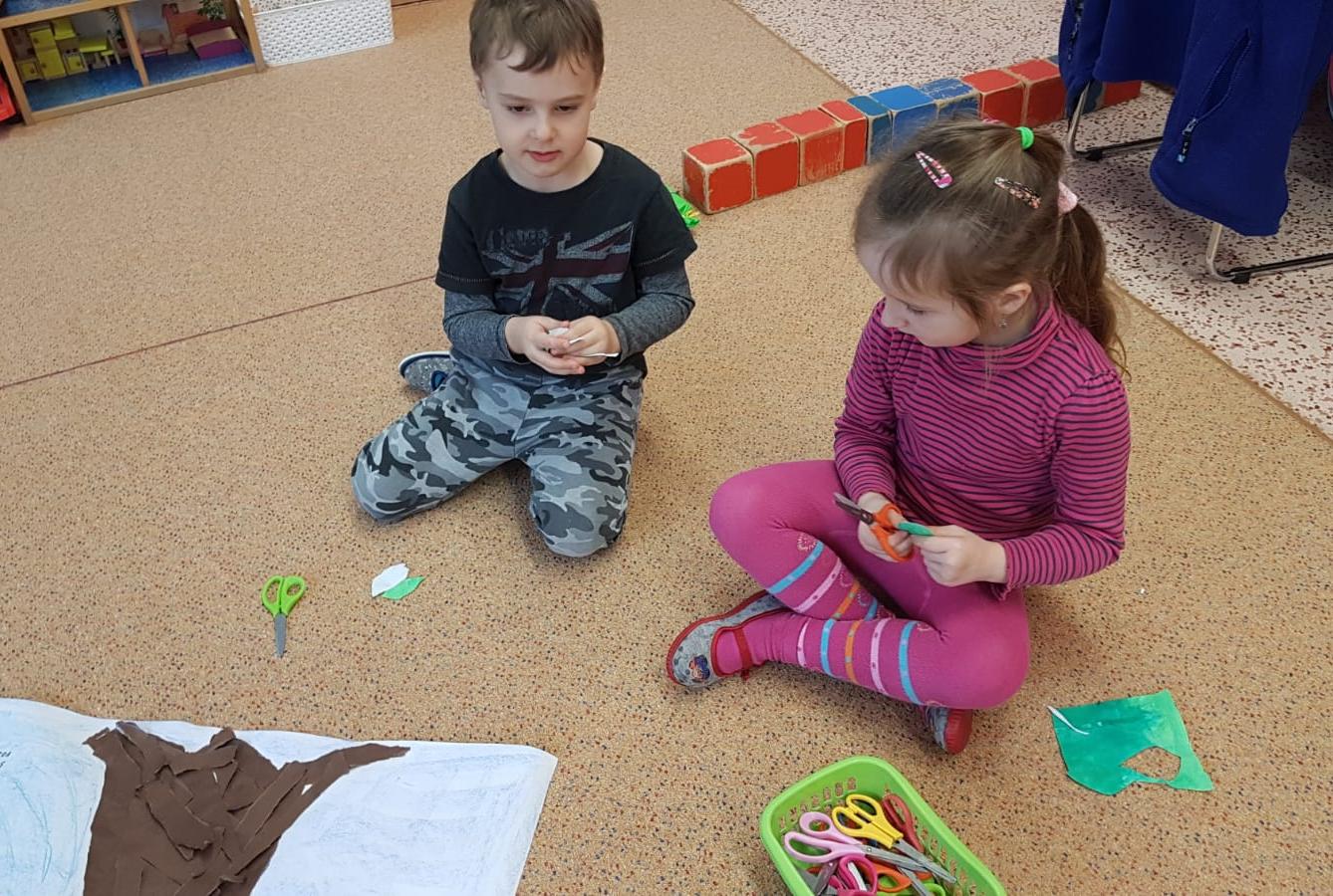 Vzpomínáme na školku: "Rozkvetlé jaro u Klokánků" - 19