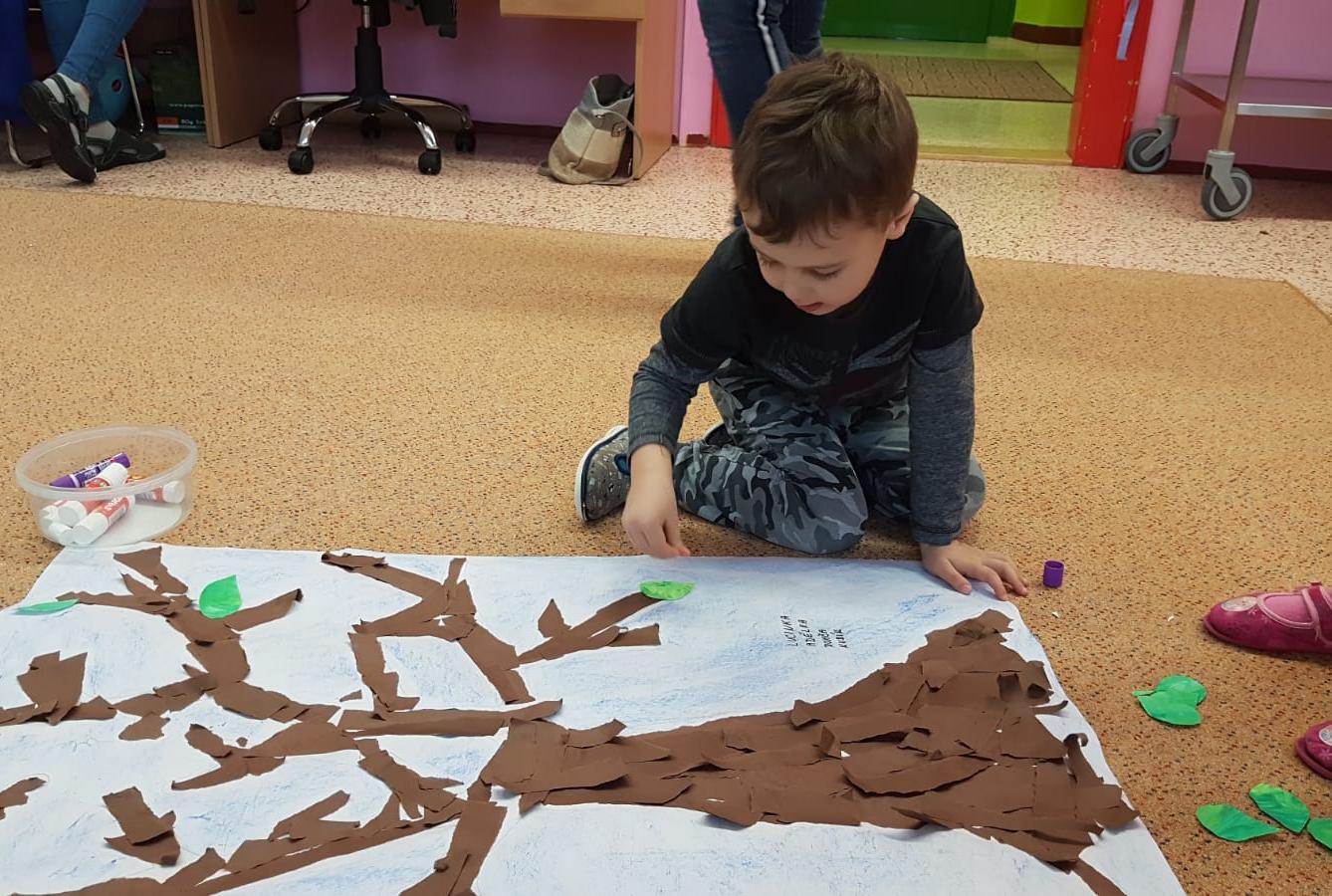 Vzpomínáme na školku: "Rozkvetlé jaro u Klokánků" - 20