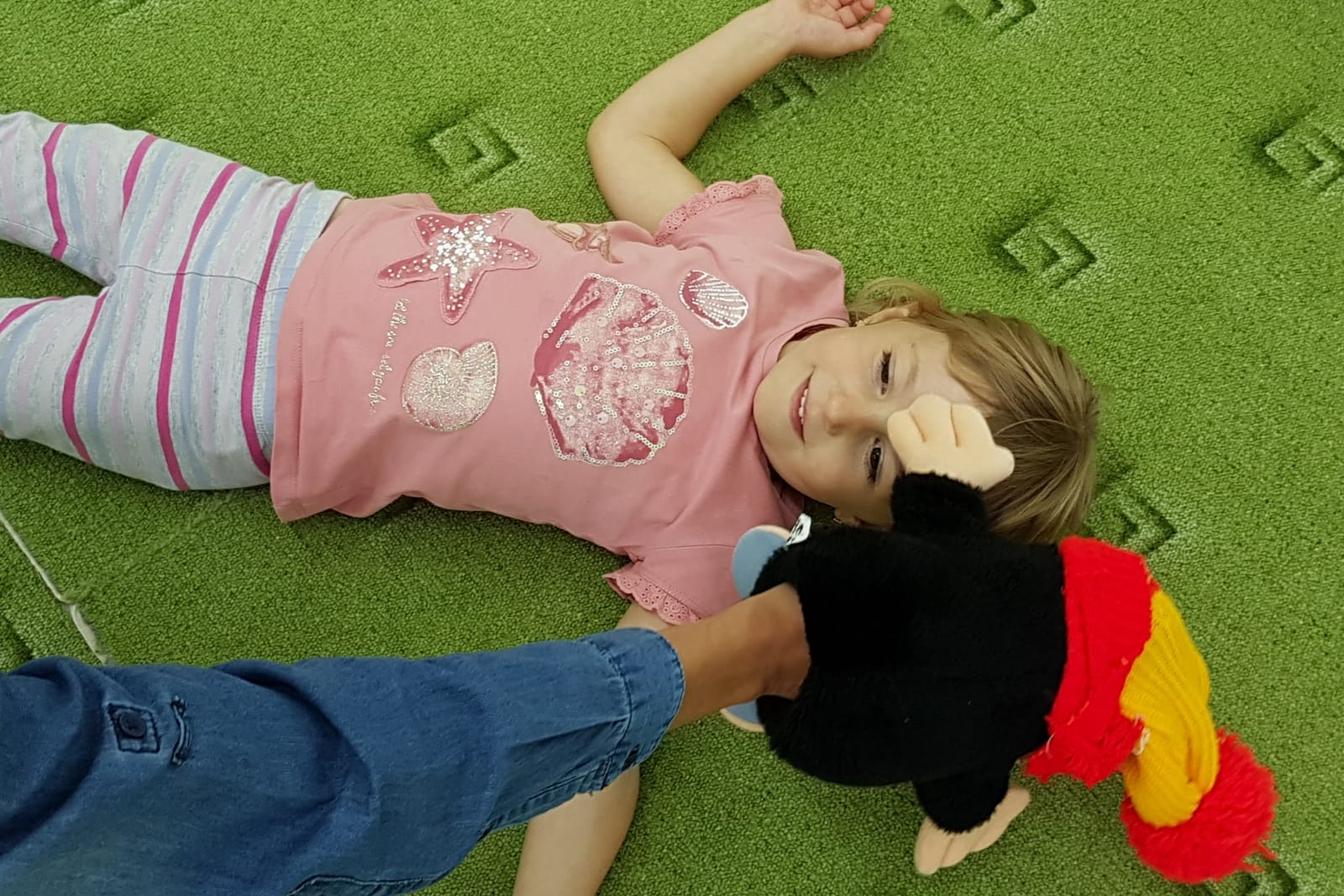 Broučci: "pracujeme a cvičíme" :-)