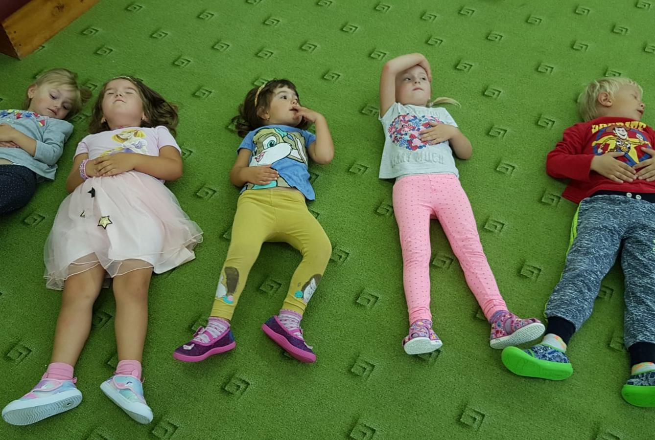 Broučci: "pracujeme a cvičíme" :-) - 20