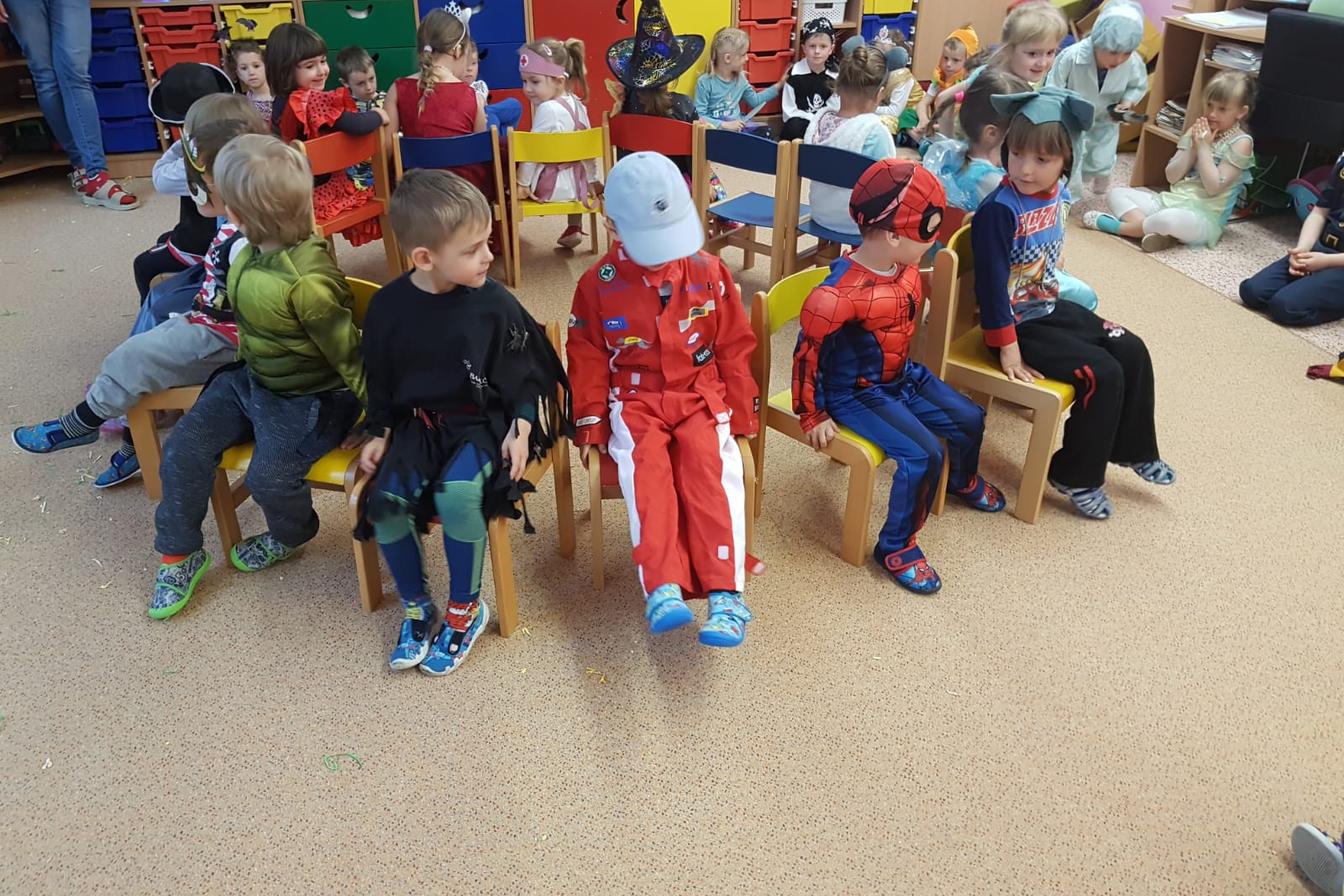 Karnevalové dopoledne v MŠ :-)