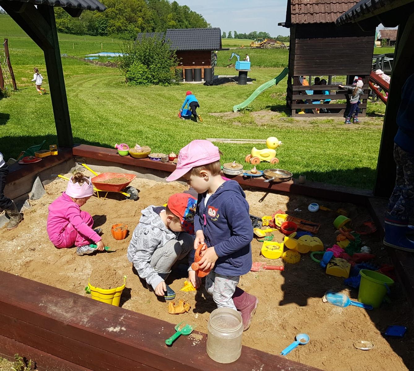 Sláva, nazdar výletu:-) (Babiččin statek - Líšnice) I. část - 30