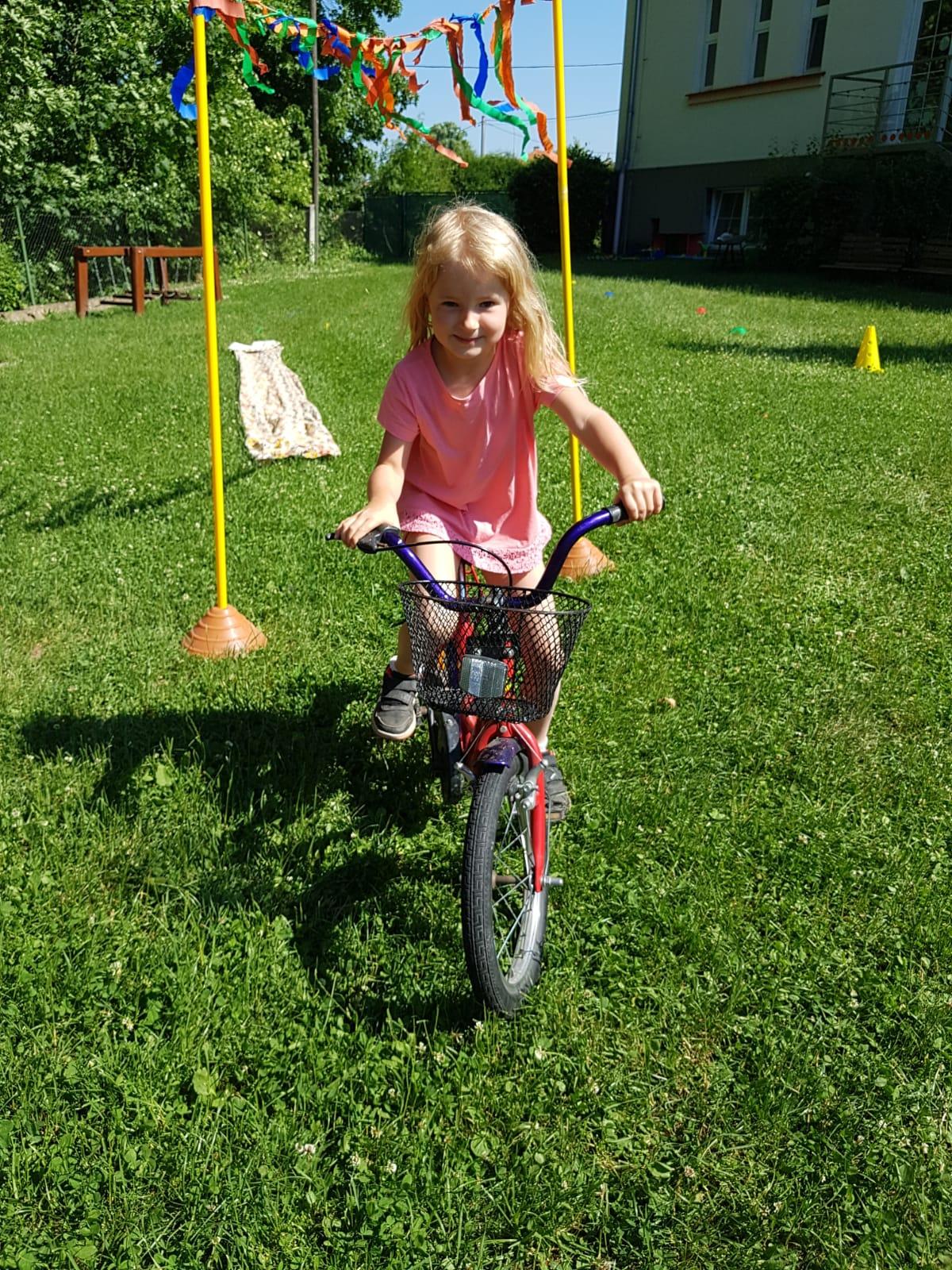 Broučci-autíčková školka, broučci+sovičky-kolojízda - 17