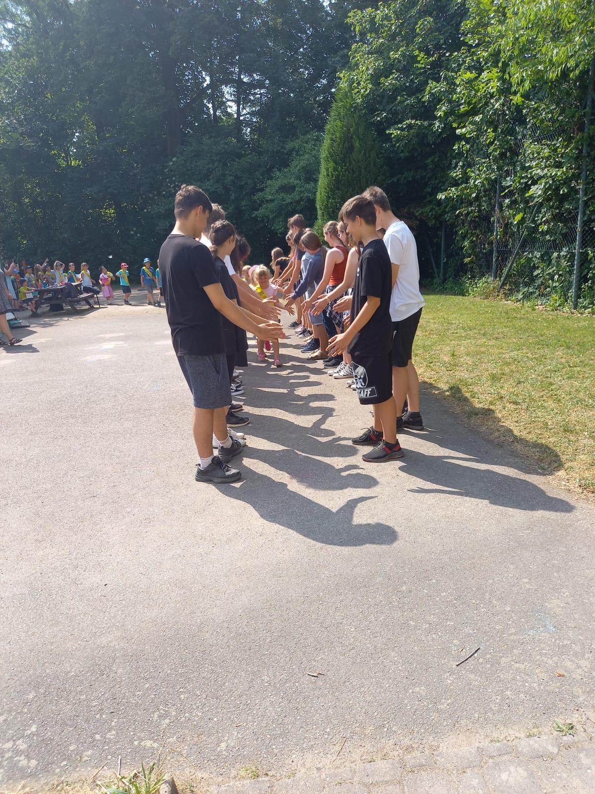 Pasování předškoláčků na prvňáčky a dopolední hry v ZŠ :-) - 14